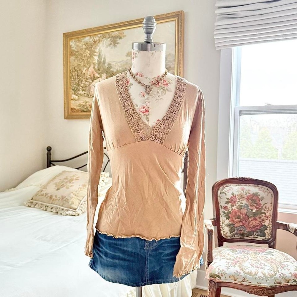 long sleeve V neck top Self Esteem size‎ XL